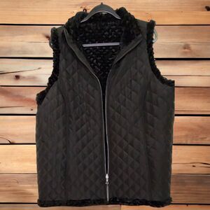 Women’s XL True Black Reversible Faux Fur Quilted Zip Vest Pockets by Denim & Co